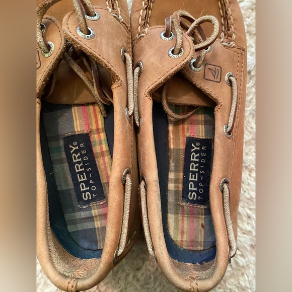Tan sperry loafers - Picture 3 of 4